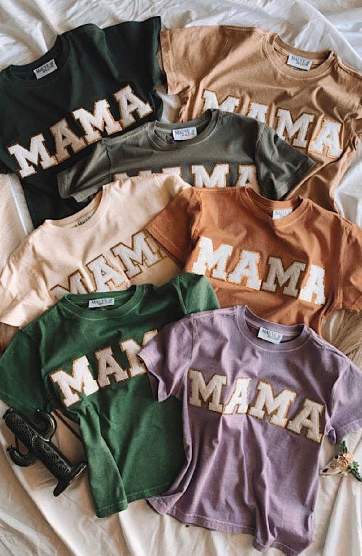 MAMA Crop Tee